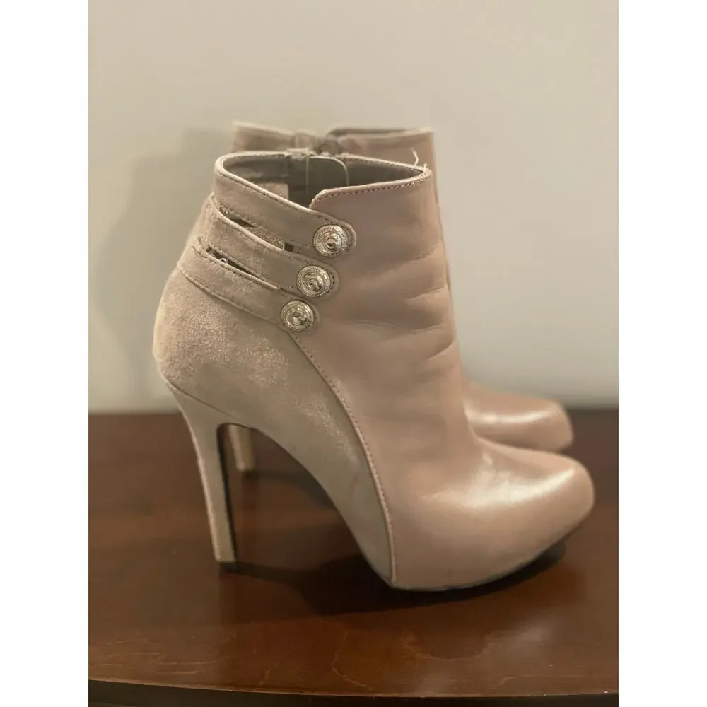Guess Ankle Boots size 8